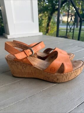 100% Leather Upper EUC Born Orange Leather Cork Wedge Sandals